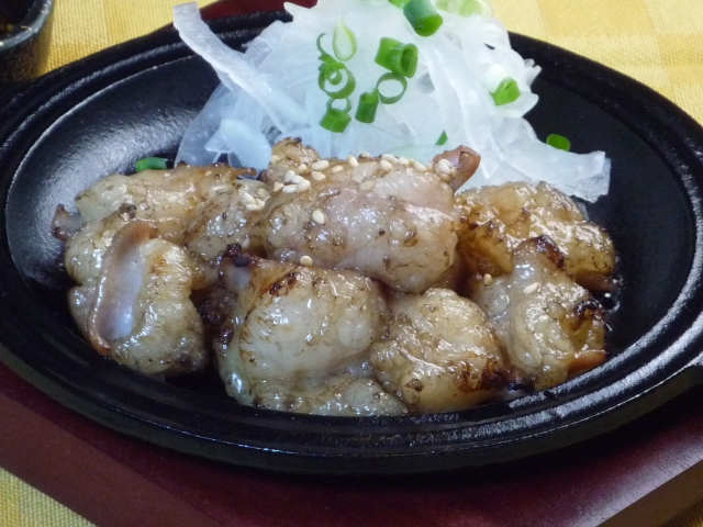  【和牛マルチョウ炭火焼き】