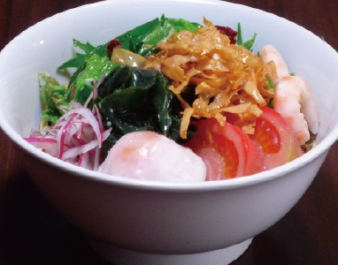ラーメンサラダ