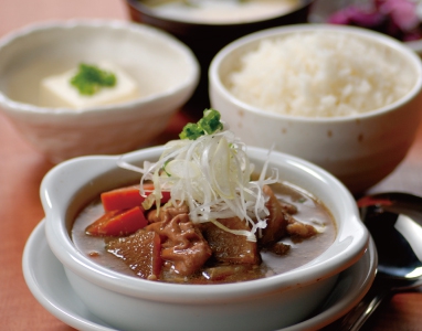 名物 もつ煮込み